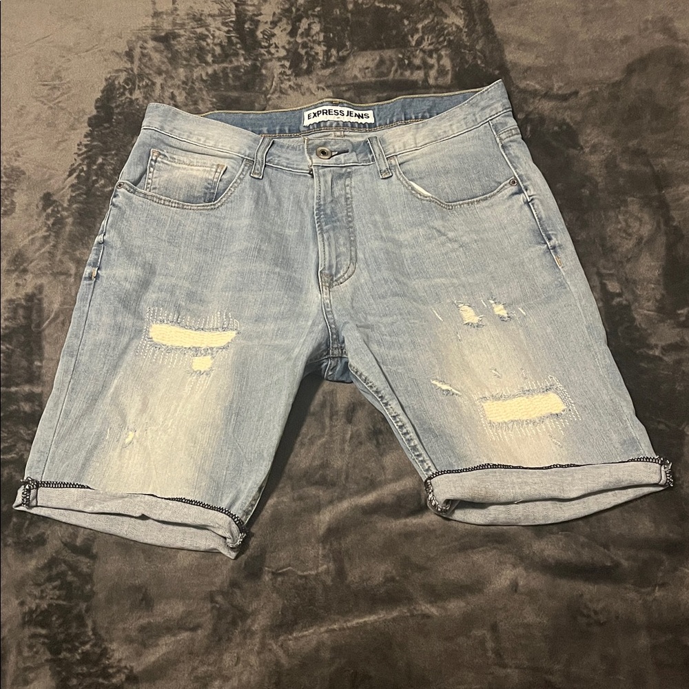Express Men's light Blue Distressed Denim Shorts 34 stretch